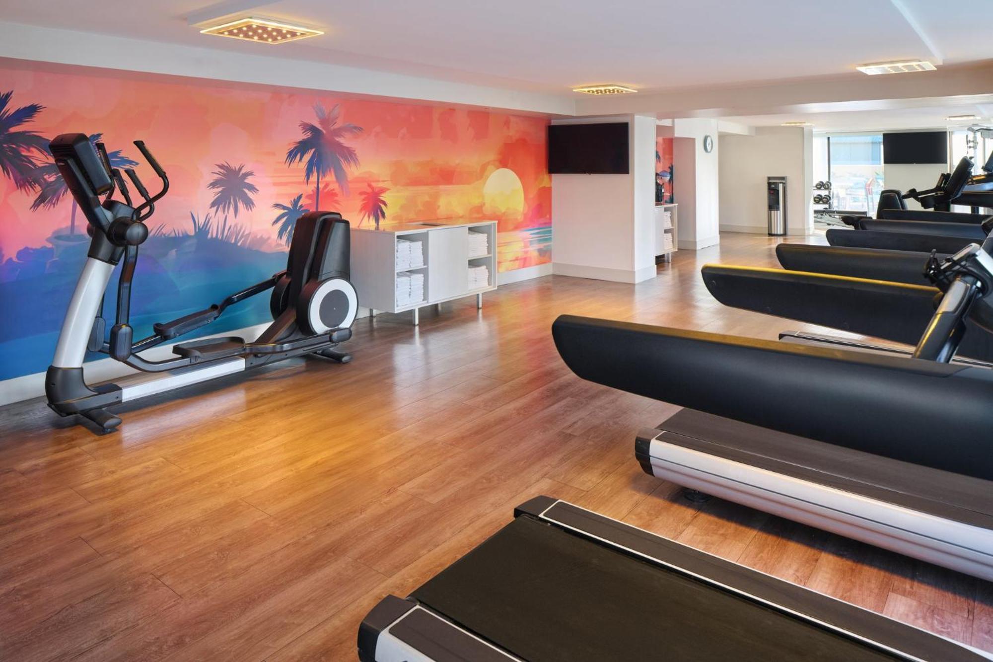 Holiday Inn Express Waikiki By Ihg Honolulu Eksteriør bilde
